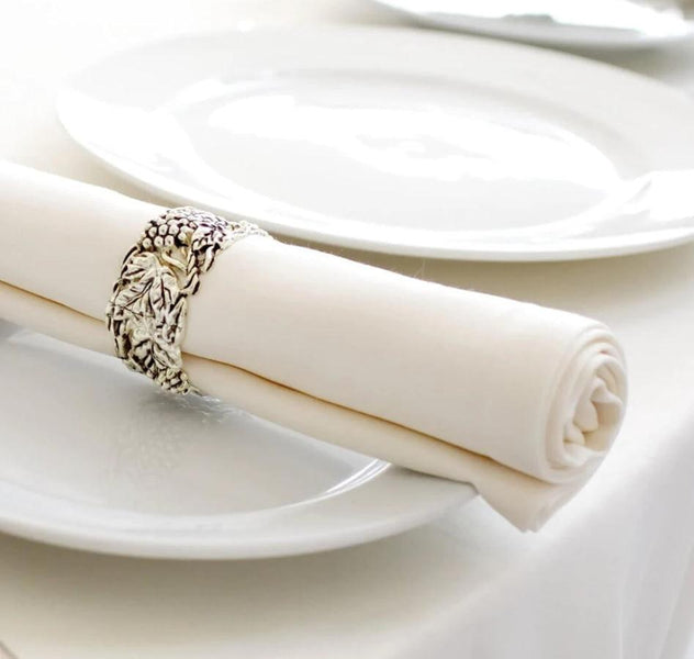 A Guide to Choosing the Best Table Linen - Pegasus Group UK